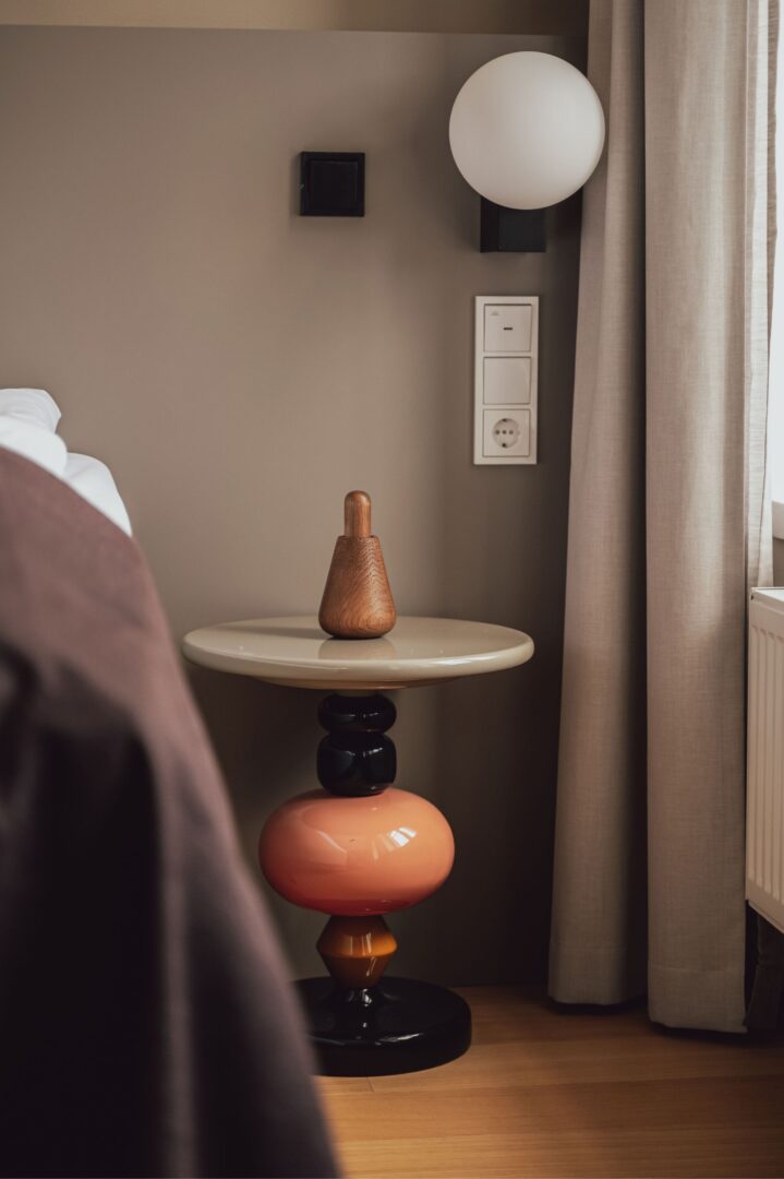 DeLuxe - Finnish design detail in hotel