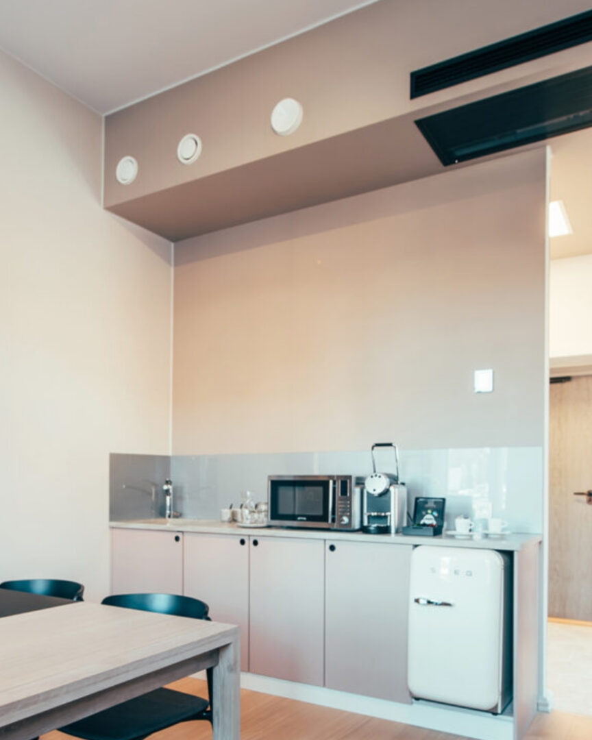 Verstas -kokoustila keittiöllä The Folks Hotel Konepaja